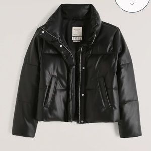Abercrombie & Fitch Cropped Leather Puffer jacket